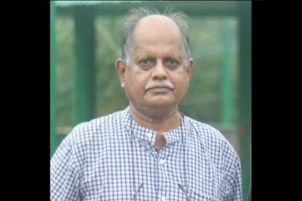 The body of journalist Bibhuranjan Sarker, who had been missing since yesterday morning, was found floating in the Meghna river in Munshiganj's Gajaria upazila this afternoon.